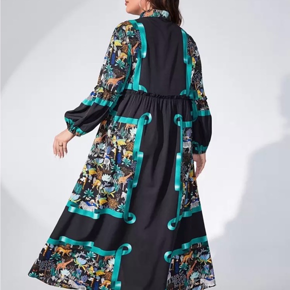 Floral Black and Green Maxi Dress - Picture 3 of 7